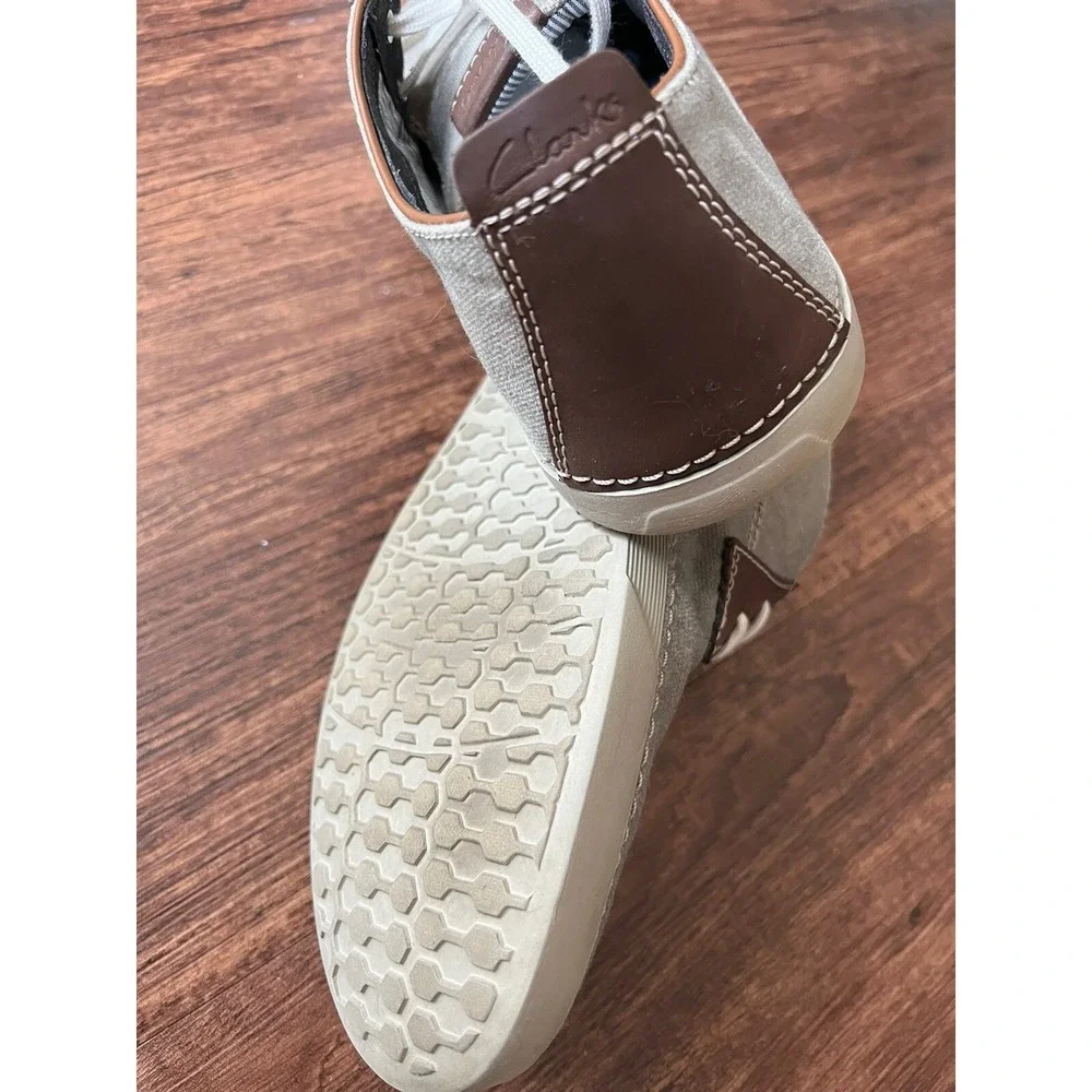 Clarks Collection Men's Lace Up Canvas /Fabric Upper Shoes Size 9.5 M